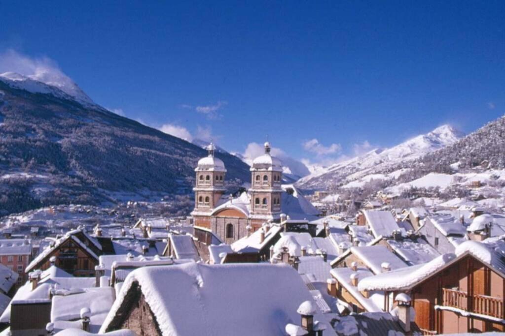Studio Ideal 2 Personnes Et/Ou Avec 2 Enfants Briancon  Exterior photo
